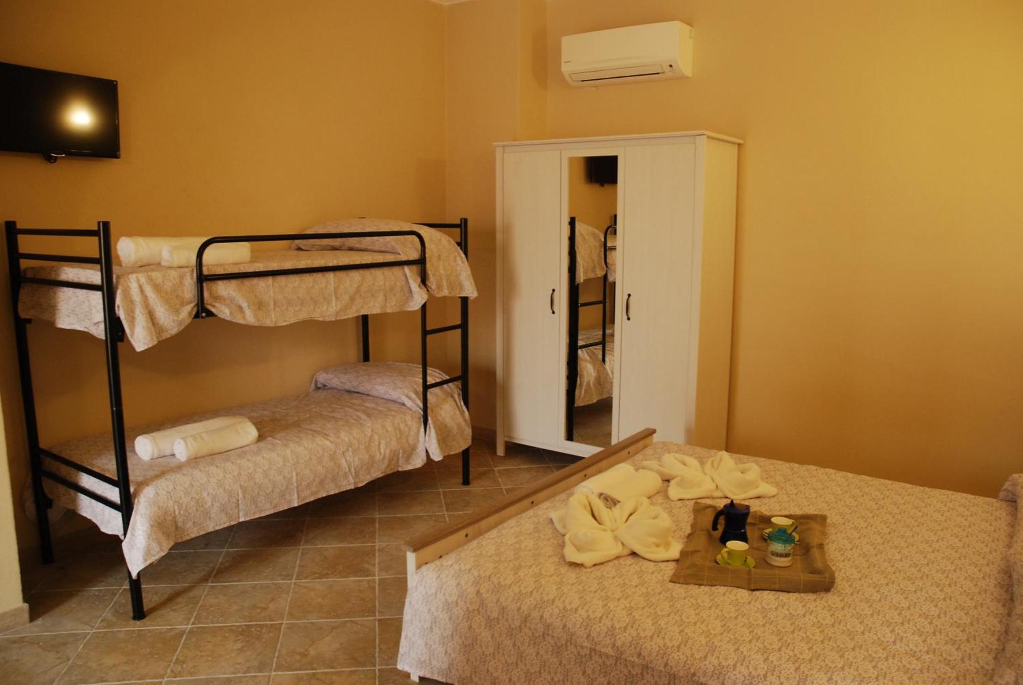 איגלסיאס Alba Sarda Residence חדר תמונה