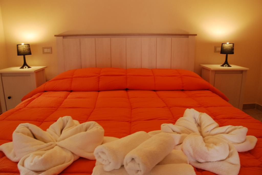 איגלסיאס Alba Sarda Residence מראה חיצוני תמונה